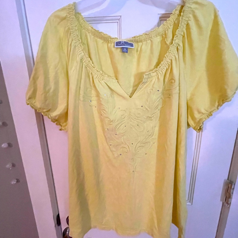 Cute summer blouse for women